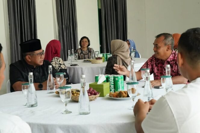 
					Danlanud Sam Ratulangi Bersilaturahmi ke Pangdam XIII/Merdeka dalam Momen Idul Fitri 1446 H