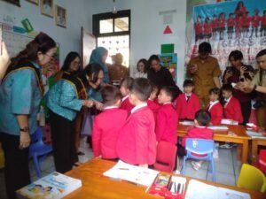 Bunda PAUD Sulut Kunjungi TK Upus Ni Mama, Dorong Kolaborasi Wujudkan PAUD Bermutu