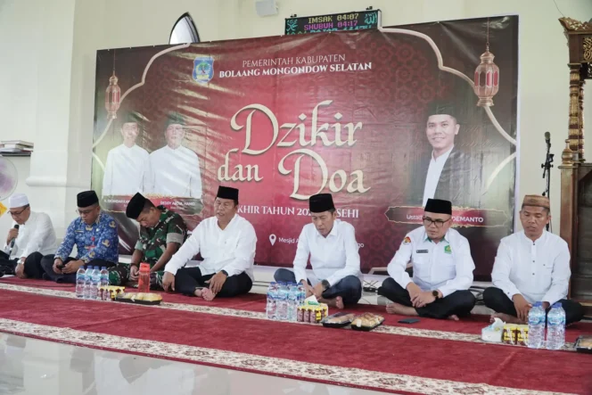 
					Dzikir dan Doa Bersama Warnai Silaturahmi BKMT se-BMR di Bolsel
