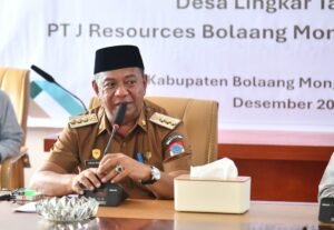 Bupati Boltim Buka Pelatihan Komputer Warga Lingkar Tambang JRBM