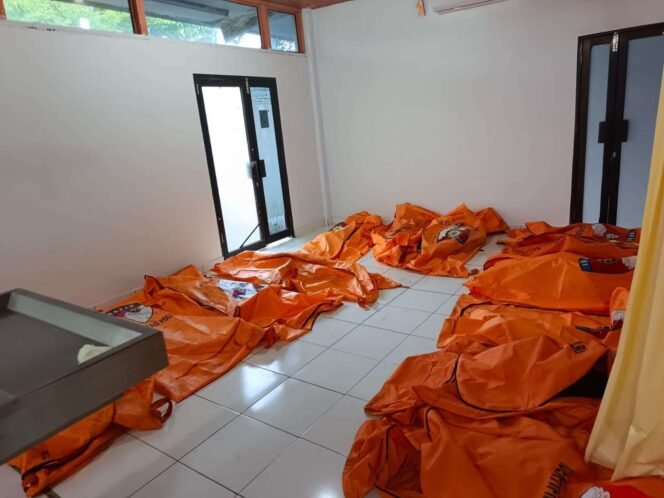 
					Kebakaran Panti Werda Damai, Puluhan Korban Dievakuasi, 16 Tewas