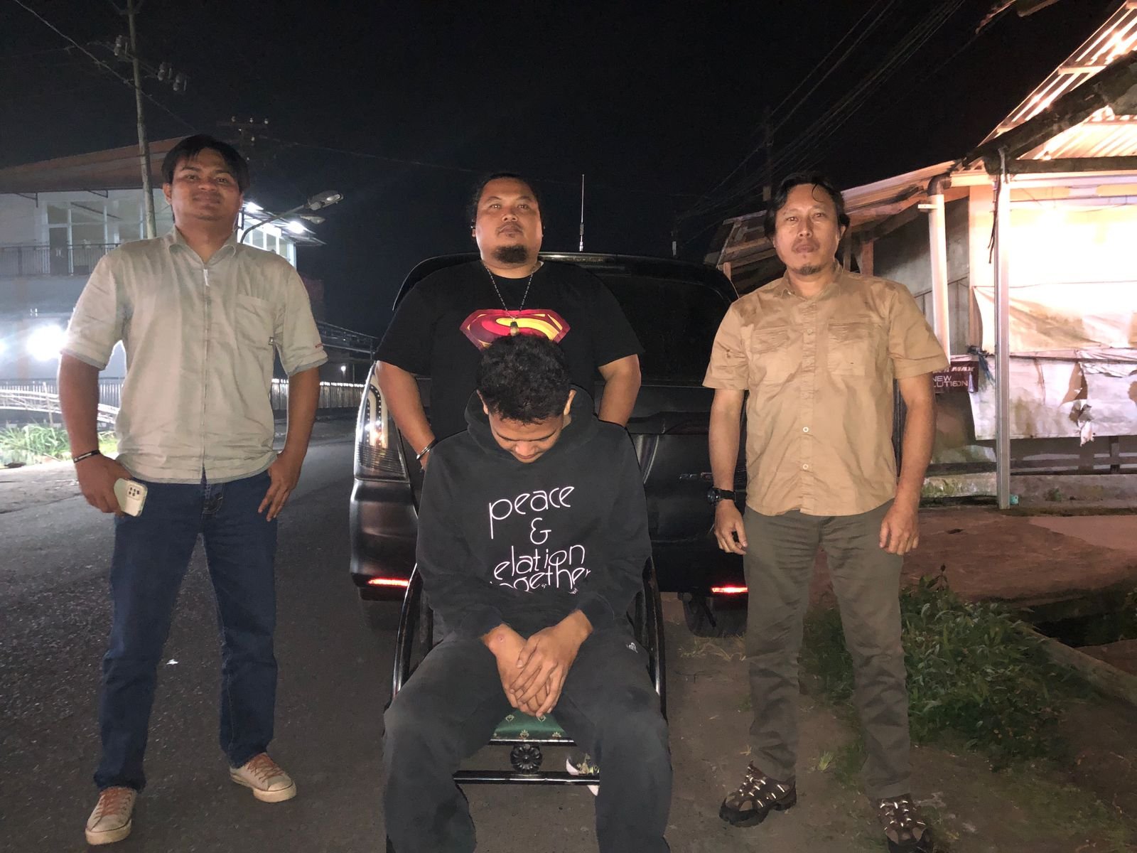 Pemaksaan Berujung Kekerasan, Resmob Polres Minahasa Ringkus Pelaku Dini Hari