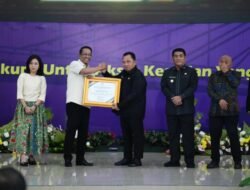 Bupati Robby Dondokambey Dianugerahi Penghargaan Menteri Hukum RI, Tegaskan Komitmen Penguatan Akses Bantuan Hukum di Minahasa