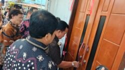Bupati Robby Resmikan Kantor Desa dan Gedung Serba Guna Tolok Satu