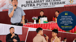 Tanamkan Literasi Sejak Dini, SMPN 1 Tondano Hadirkan Ketua PWI Minahasa di MPLS
